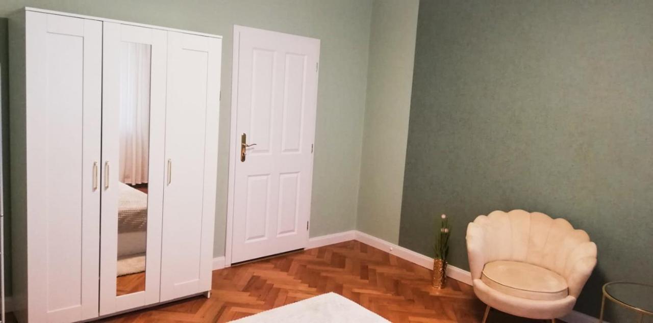 New Oldtown Apartment Near St Martin Cathedral, Ac, Balcony Bratislava Ngoại thất bức ảnh